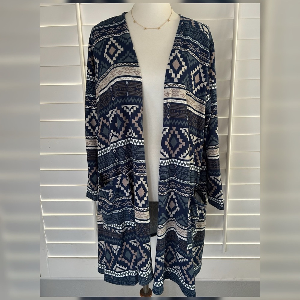 LULAROE • “Caroline” Open Front Cardigan (XL/fits14-18)